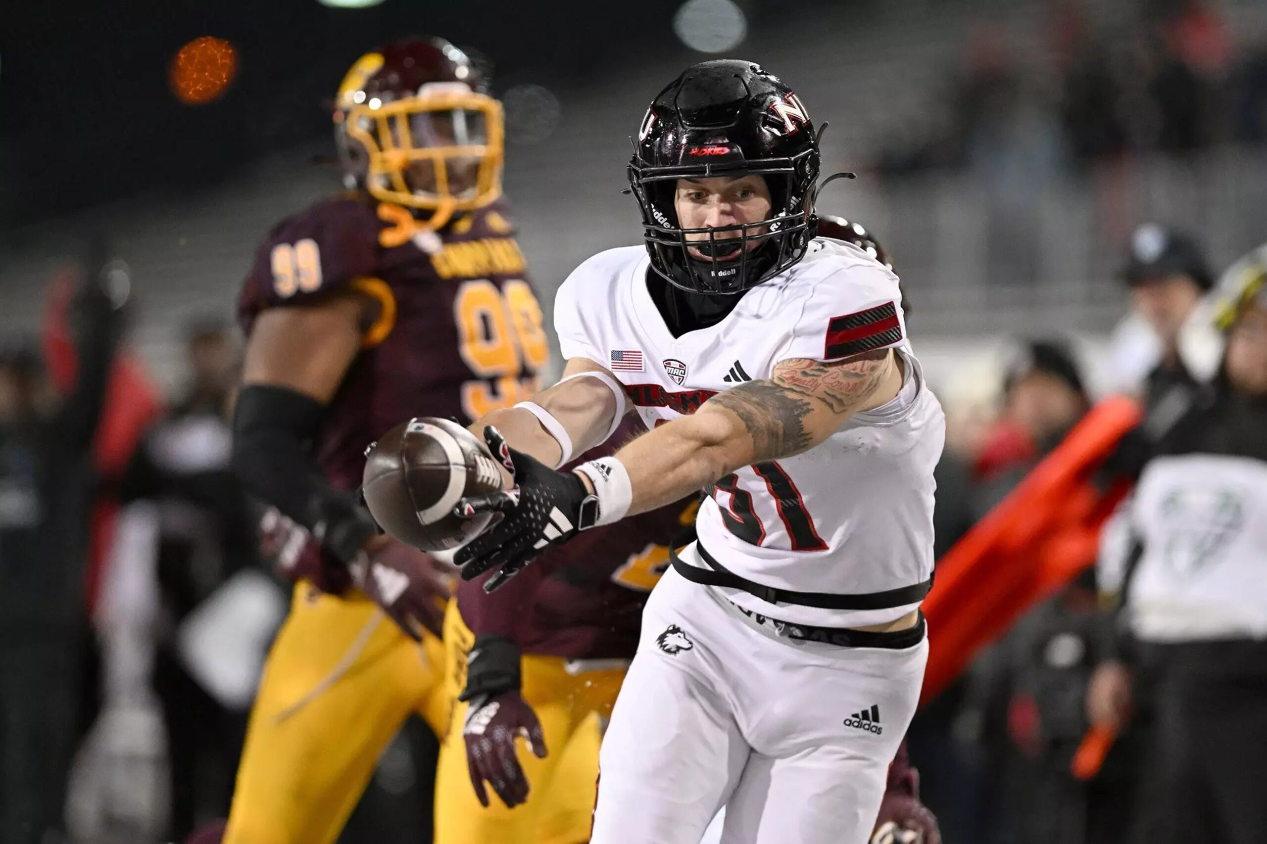 WVU tight ends showing signs of versatility and speed